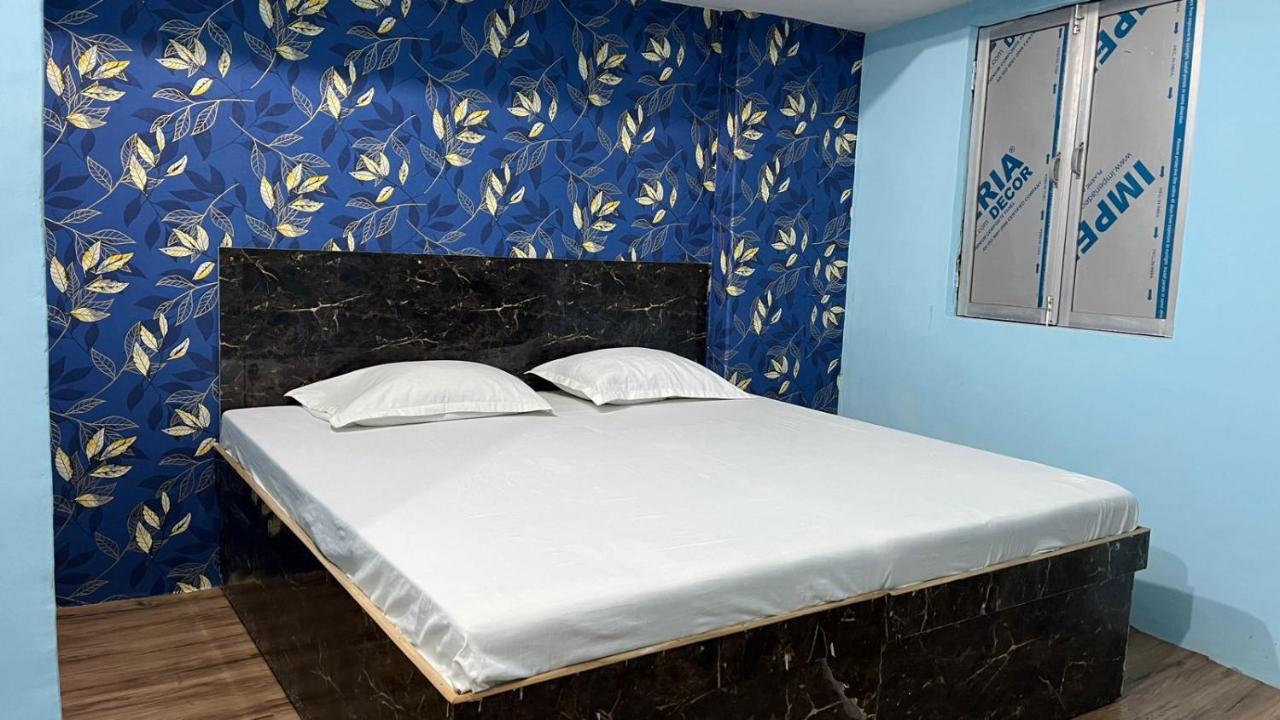 Krishna P. Guest House Варанаси Экстерьер фото
